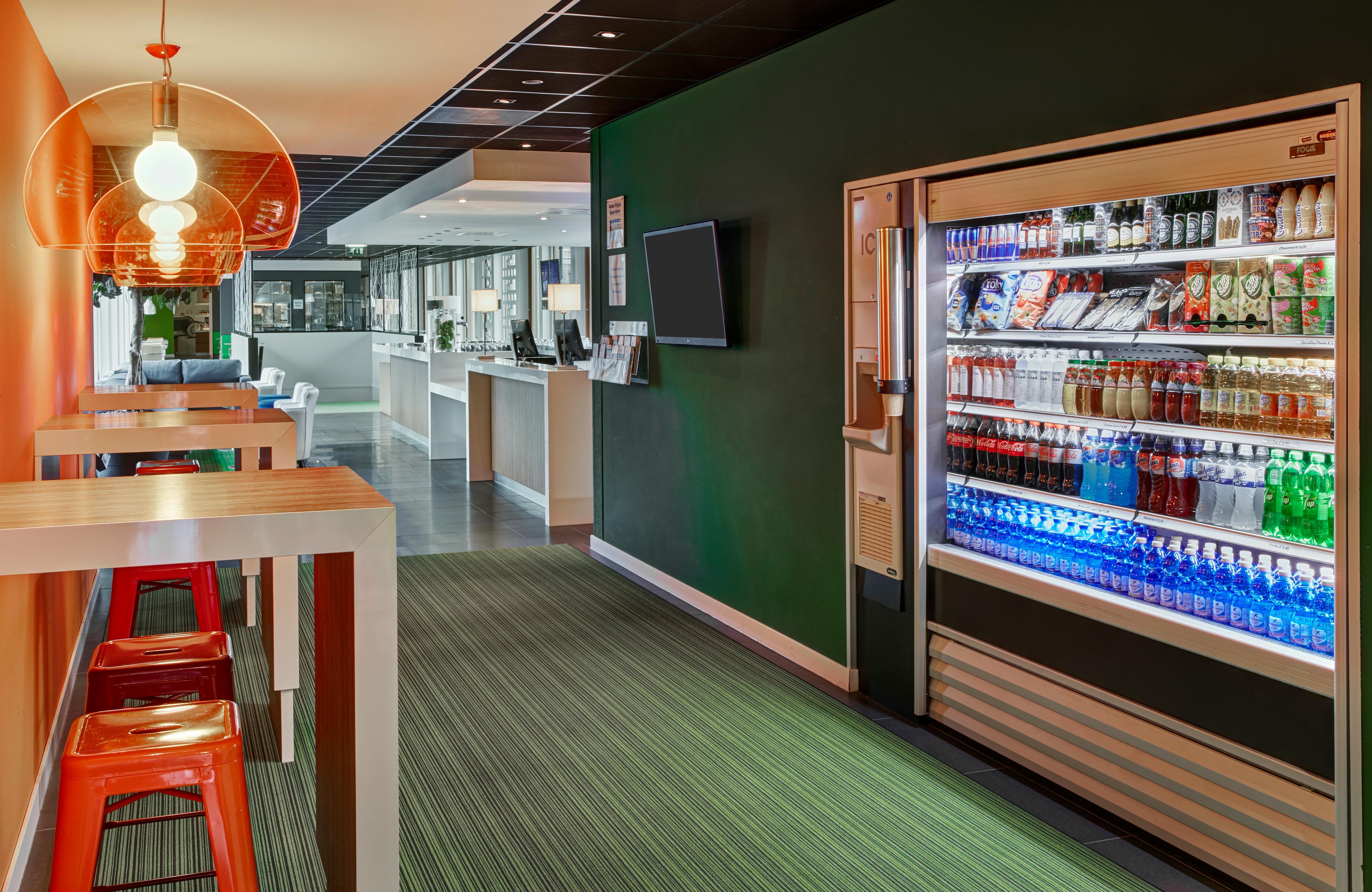 Holiday Inn Express Utrecht - Papendorp By Ihg Екстериор снимка