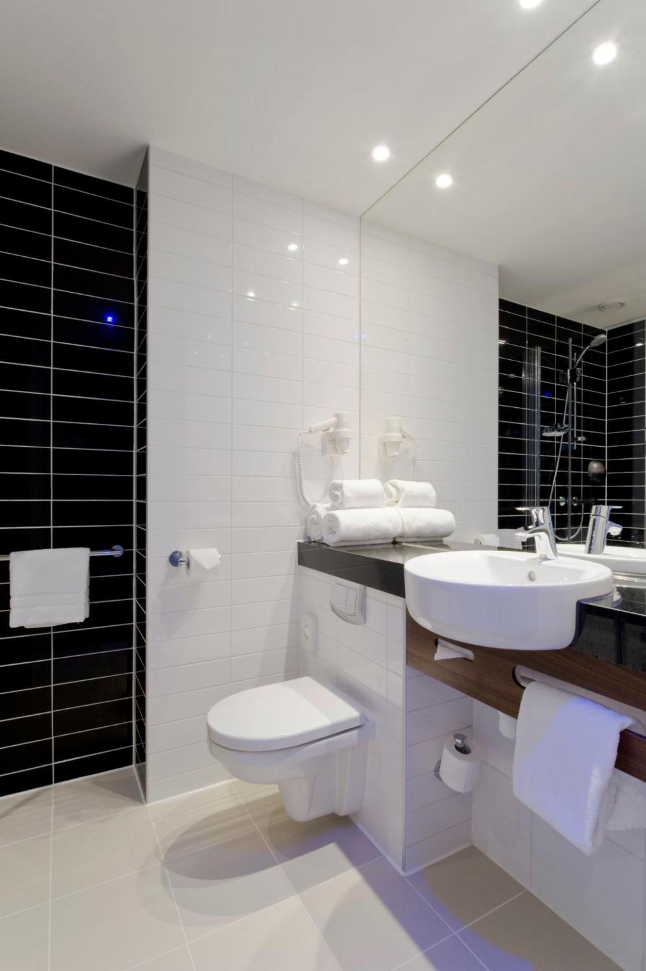 Holiday Inn Express Utrecht - Papendorp By Ihg Екстериор снимка