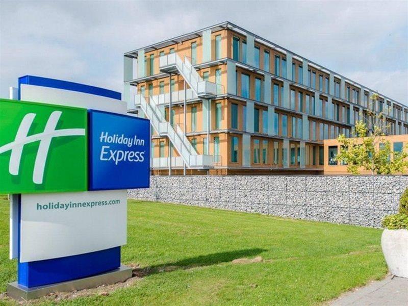 Holiday Inn Express Utrecht - Papendorp By Ihg Екстериор снимка